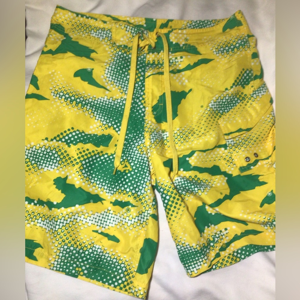 BURTON mens swim trunks board shorts yellow green 34”